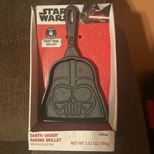 Star Wars Darth Vader baking skillet